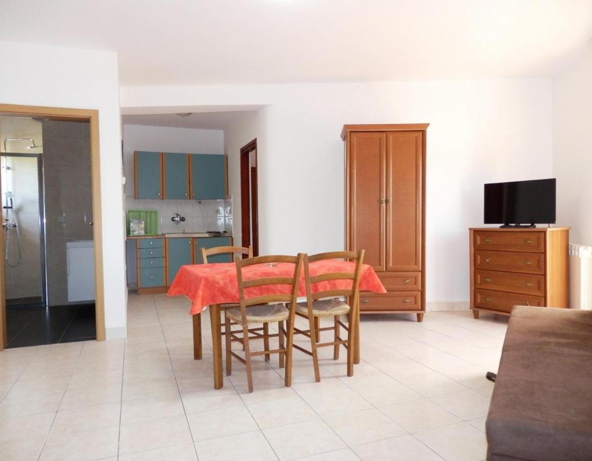 Idila Sea Front Apartments Medulin Kültér fotó